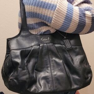 2010 Coach Black Leather Slouch Bag